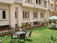 Om Niwas Suite Hotel