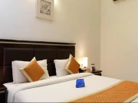 OYO Premium Mansarovar Metro Station