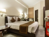 OYO Rooms MI Road Extension