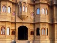 Vista Rooms at Patwa Haveli Road