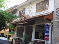 Santa Cruz Tourist Home