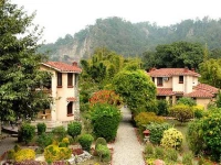 The Riverview Retreat