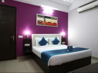 FabHotel Sector 39 Medanta