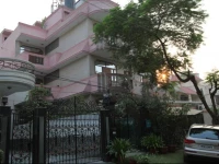 OYO Premium DLF Plaza