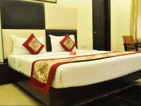 OYO Rooms Golf Course Road II