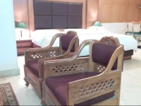 Hotel Queens Residency