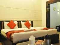 OYO Premium Old Gurgaon