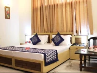 OYO Rooms Near Huda City Centre