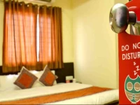 OYO Rooms Sayaji Square 2