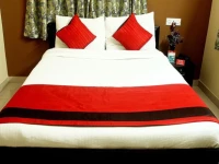 OYO Rooms Newtown AI Market