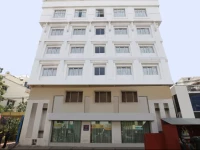 FabHotel HiTech City