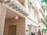 Niya Nest Homestay 3*