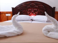 Amrutham Houseboat 4