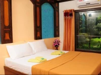 Bluepetal Riverland Houseboat