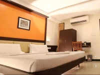 Hotel Sabarees Residency