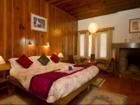 OYO Premium Green Valley