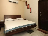 OYO Premium Mumbai near Seven Hills Hospital