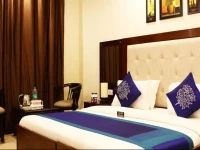 OYO Premium Mall Road Kulri