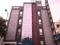 FabHotel Karol Bagh Metro