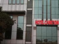 FabHotel Sarita Vihar