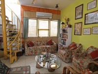 Nina Kochhars Homestay