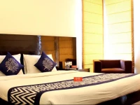 OYO Premium Sikandarpur Metro 2