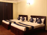 OYO Rooms GK 2 M Block Market