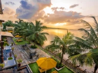 Deltin Palms Riverfront