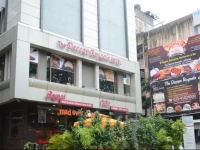 OYO Premium Bal Gandharva JM Road