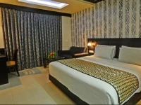 OYO Premium VIP Road