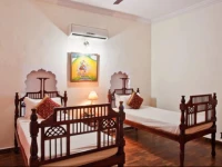 Vista Rooms at Motisar Road