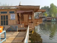 White Horse Houseboats