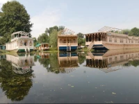 Khilona Group of Houseboats 3*