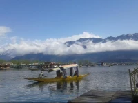 Houseboat Goonapalace