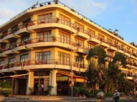 Amanjaya Pancam Suites Hotel