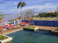 The Frangipani Royal Palace Hotel