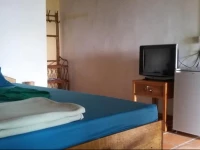 Raksa Bar & Bungalows