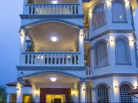 Kirin Marry Angkor Villa