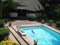 Papillon Beach Apartments