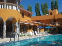 Leinmach House, Nyali