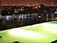 Diamond Plaza Apartments