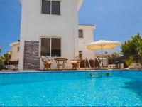 Villa Willow Mandali