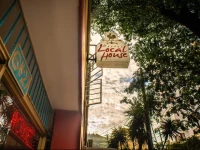 Local House Hostel