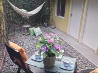 Tropica Hostel Bed & Breakfast