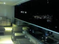 Modern & Luxury 3 Bed Penthouse