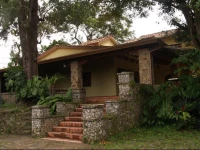 Casa de Piedra EscazГє