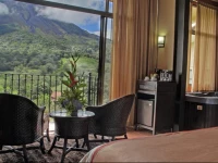 Hotel Arenal Kioro Suites & Spa