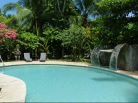 Le Colibri Rouge Hotel Cabinas - El Colibri Rojo