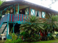 Riverside Cabins & Houses