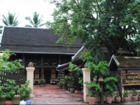 Villa Lao Wooden House